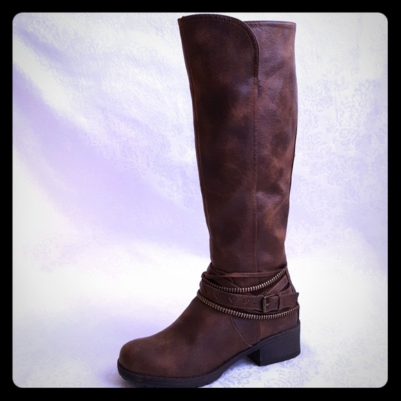 SO Shoes - ⚀NWOT Brown Riding Boots Back Zipper